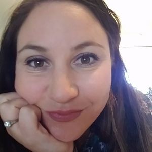 Meet your Posher, Aly